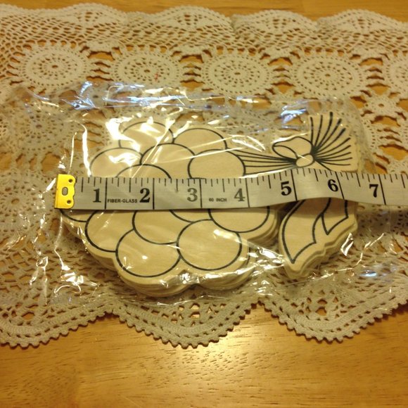 Thin Cut Outs - 53 pieces - Class crafts projects, art, teacher resources - Picture 6 of 9